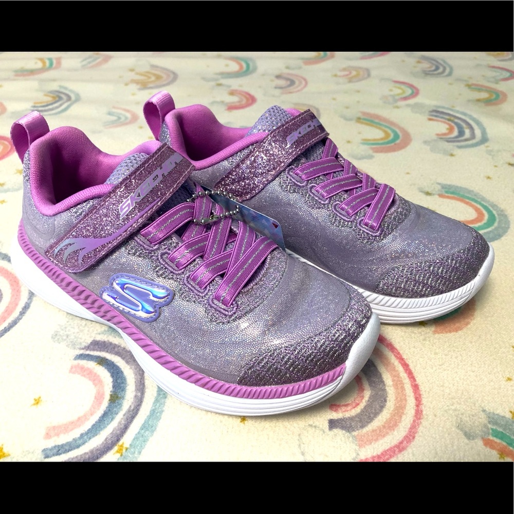 Girls Skechers Sneakers Size 11